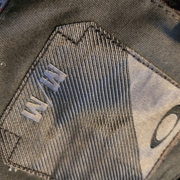 Oakley Black Snowpants - Picture 3 of 3